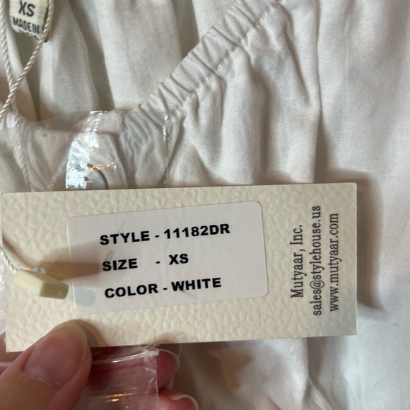 Sim & Sam White Puff Sleeve Mini Dress - Picture 4 of 9